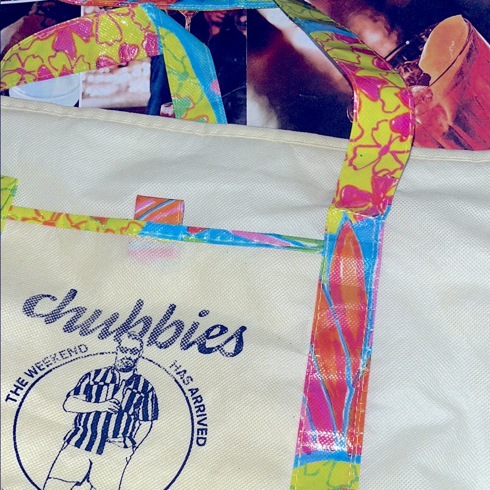 🧊 🍻 🧊• 🏝️ CHUBBIES x Cool-It Vibes 🏝️• 👅🕶️👅